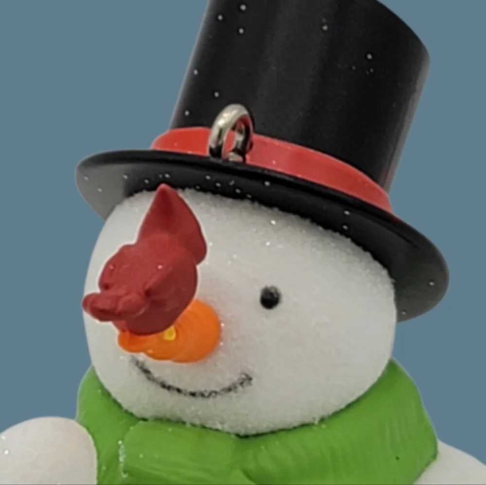 Hallmark Keepsake Winter Friends Snowman Cardinal Christmas Ornament w Box 2011
